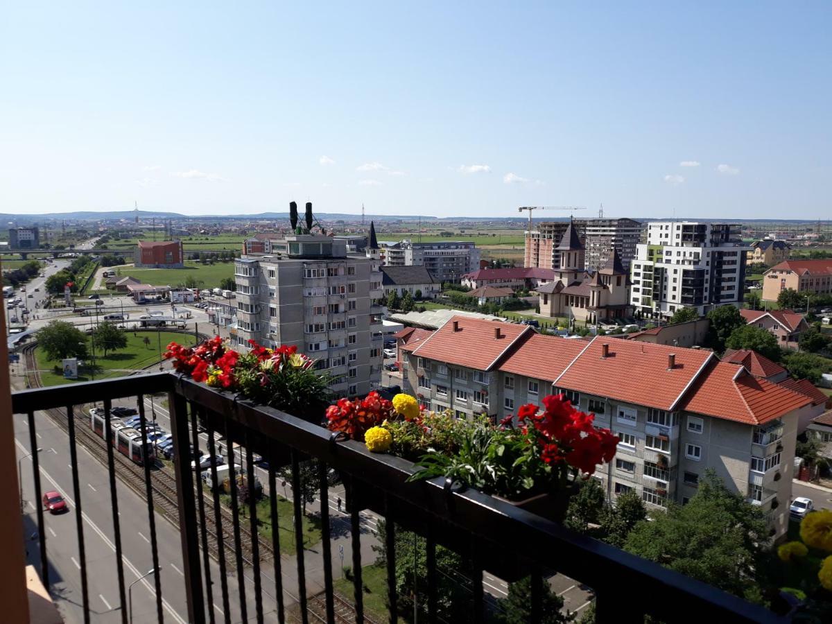 Penthouse Apartament Nufarul Oradea Luaran gambar